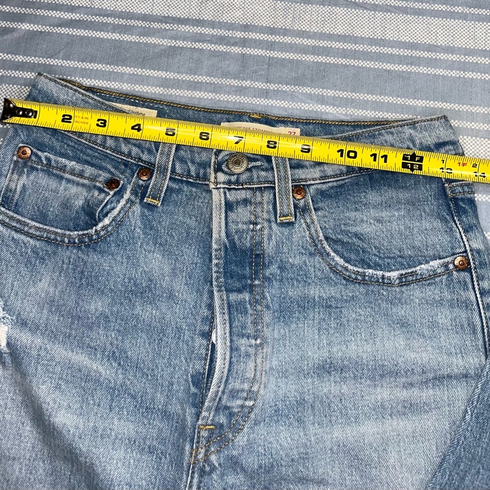 Levi's Ribcage Straight - Picture 9 of 9